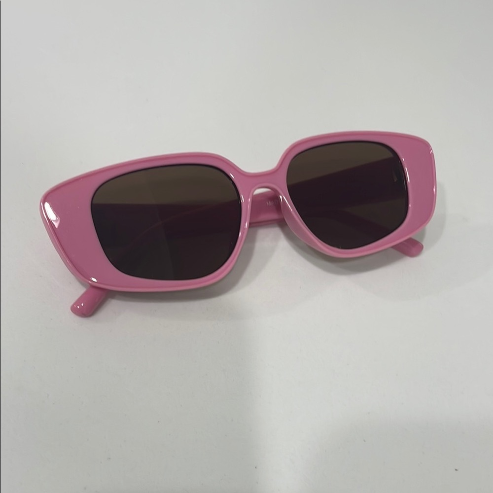 Pink Rectangular Retro Sunglasses